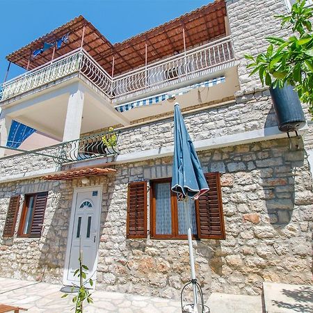 מילנה Apartments Vojka מראה חיצוני תמונה